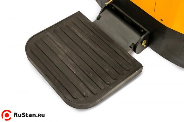 Штабелер электрический самоходный с платформой TOR 2,0т 5,0м ES20T4 фото №5 Штабелер электрический самоходный с платформой TOR 2,0т 5,0м ES20T4 фото №5