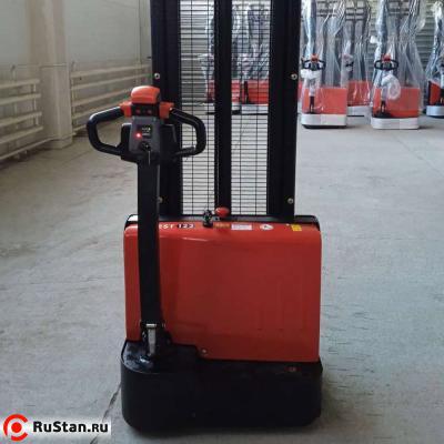 Самоходный Штабелер EST122 OXLIFT 2500 мм 1200 кг фото №2 Самоходный Штабелер EST122 OXLIFT 2500 мм 1200 кг фото №2