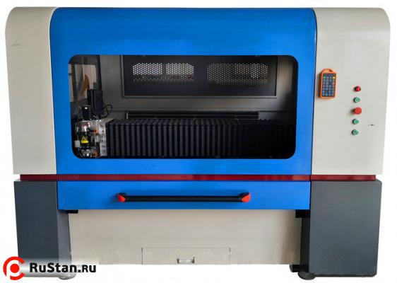 GM-F1390 Волоконный лазерный станок с ЧПУ фото №2 GM-F1390 Волоконный лазерный станок с ЧПУ фото №2