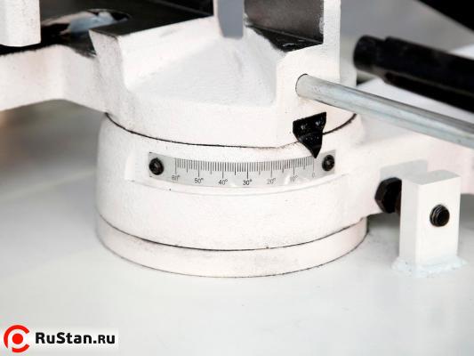 MetalMasterBSM-170E имеет возможность поворота пильной рамы на угол 60, 45 градусов. фото №8 METAL MASTER BSM-170E фото №8