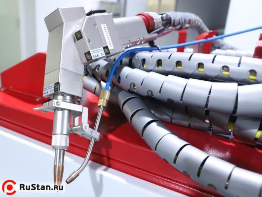 Лазерная сварочная головка Hanwei с регулировкаой сварного шва фото №4 Лазерная сварочная головка Hanwei с регулировкаой сварного шва фото №4