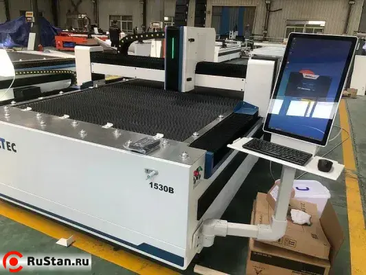 Оптоволоконный лазерный станок для резки металла 1530B (MAXPHOTONICS 3000W) фото №12 1530B (3000W) фото №12