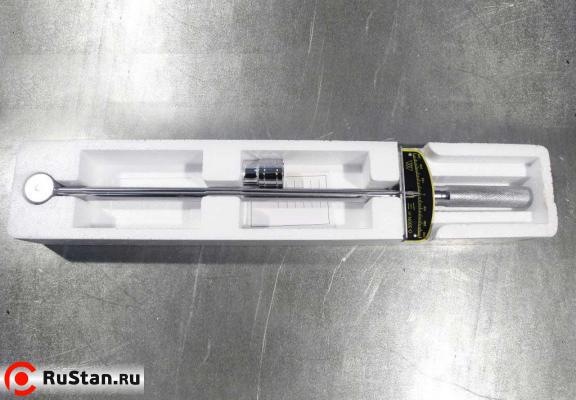 Натяжение пилы выполняется динамометрическим ключом с тензометром. Благодаря контролю натяжения полотна удаётся получать стабильное качество реза. фото №7 METAL MASTER MGH-350 фото №7