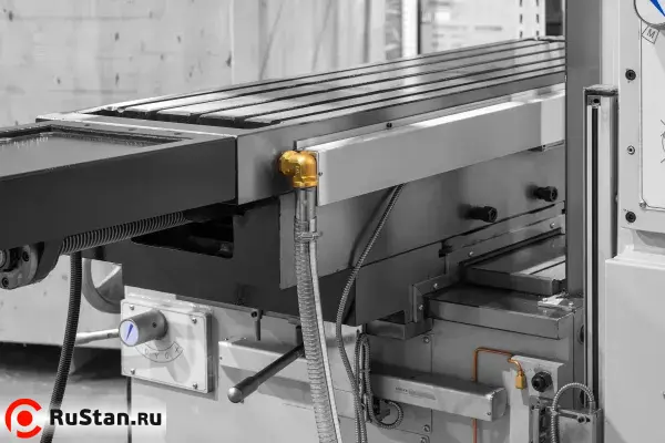 Универсально-фрезерный станок STALEX MUF85 Servo фото №17 MUF85 Servo фото №17