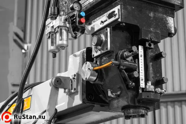 Универсально-фрезерный станок STALEX MUF85 Servo фото №14 MUF85 Servo фото №14