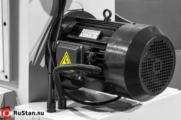 Универсально-фрезерный станок STALEX MUF85 Servo фото №8 MUF85 Servo фото №8