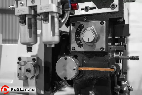 Универсально-фрезерный станок STALEX MUF85 Servo фото №5 MUF85 Servo фото №5