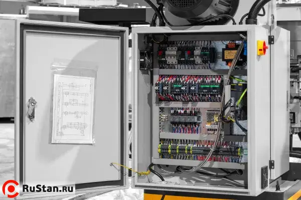 Универсально-фрезерный станок STALEX MUF85 Servo фото №3 MUF85 Servo фото №3