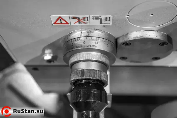 Универсально-фрезерный станок STALEX MUF85 Servo фото №23 MUF85 Servo фото №23