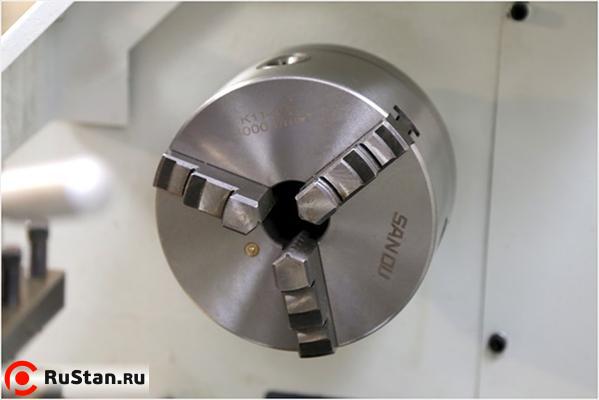 В стандартной комплектации поставляется быстрозажимной трехкулачковый патрон диаметром 125мм фото №14 METAL MASTER MML 2870M фото №14