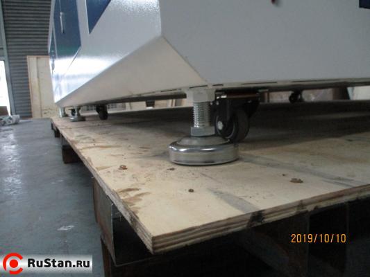 Лазерный станок для резки и гравировки неметаллов Foton P1530W2 (90-100W, W2 RECI) фото №4 Лазерный станок для резки и гравировки неметаллов Foton P1530W2 (90-100W, W2 RECI) фото №4